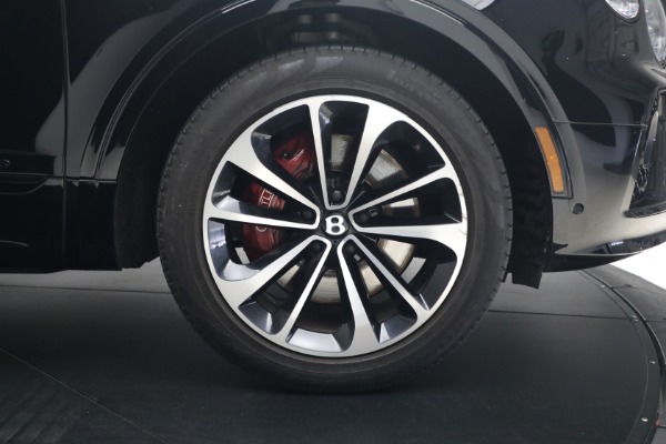 Used 2022 Bentley Bentayga V8 for sale $137,900 at Maserati of Greenwich in Greenwich CT 06830 16