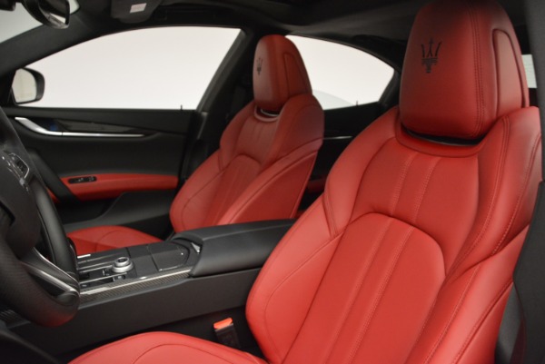 New 2017 Maserati Ghibli S Q4 for sale Sold at Maserati of Greenwich in Greenwich CT 06830 13