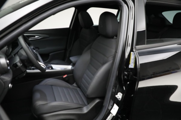Used 2024 Alfa Romeo Tonale Ti for sale $30,900 at Maserati of Greenwich in Greenwich CT 06830 26