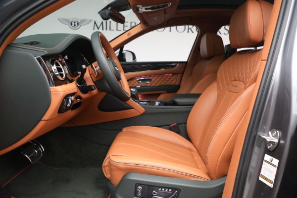 Used 2023 Bentley Bentayga Azure Hybrid for sale $159,900 at Maserati of Greenwich in Greenwich CT 06830 24