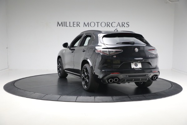 New 2024 Alfa Romeo Stelvio Quadrifoglio for sale $76,900 at Maserati of Greenwich in Greenwich CT 06830 14