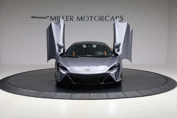 New 2025 McLaren Artura Vision for sale $292,398 at Maserati of Greenwich in Greenwich CT 06830 13