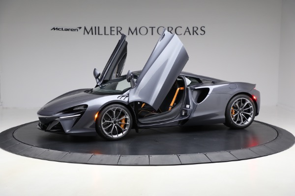 New 2025 McLaren Artura Vision for sale $292,398 at Maserati of Greenwich in Greenwich CT 06830 15