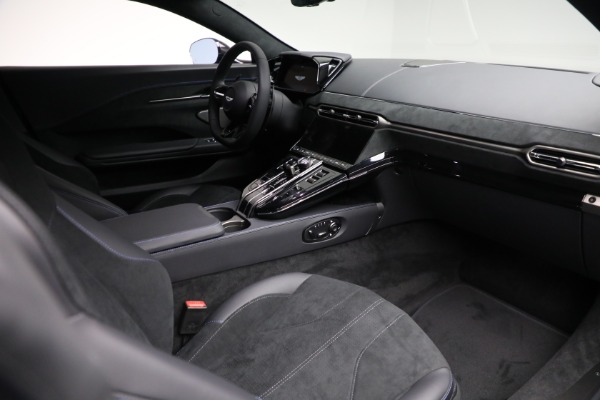 Used 2025 Aston Martin Vantage for sale $196,900 at Maserati of Greenwich in Greenwich CT 06830 20