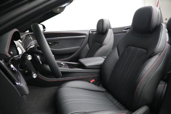 New 2025 Bentley Continental Black Edition for sale $333,770 at Maserati of Greenwich in Greenwich CT 06830 24