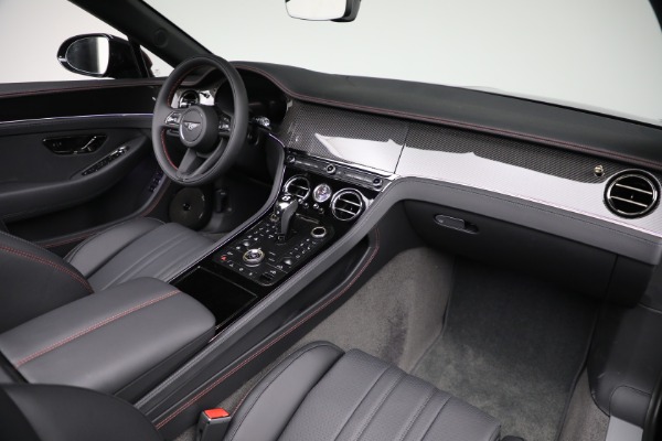 New 2025 Bentley Continental Black Edition for sale $333,770 at Maserati of Greenwich in Greenwich CT 06830 28