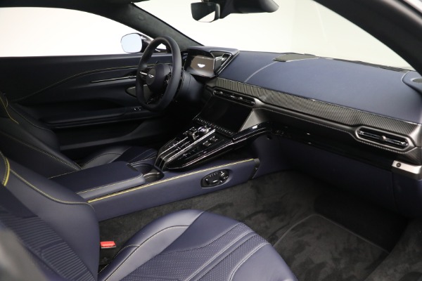 New 2026 Aston Martin Vantage for sale $240,400 at Maserati of Greenwich in Greenwich CT 06830 18