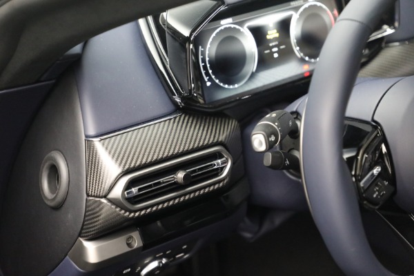 New 2026 Aston Martin Vantage for sale $240,400 at Maserati of Greenwich in Greenwich CT 06830 23