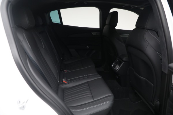 New 2025 Maserati Grecale for sale $71,901 at Maserati of Greenwich in Greenwich CT 06830 19