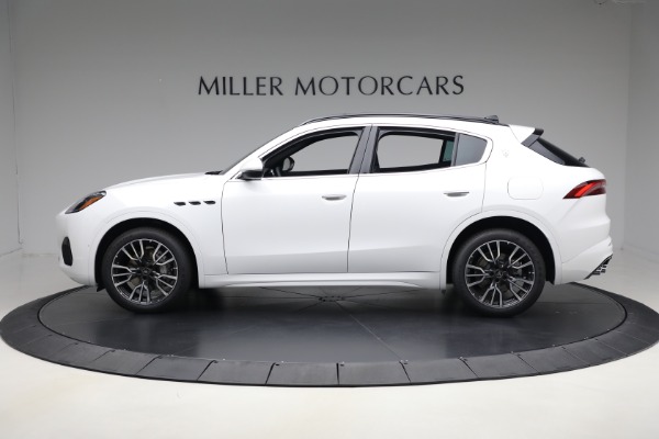 New 2025 Maserati Grecale for sale $71,901 at Maserati of Greenwich in Greenwich CT 06830 3