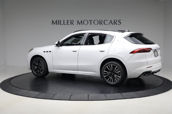 New 2025 Maserati Grecale for sale $71,901 at Maserati of Greenwich in Greenwich CT 06830 4
