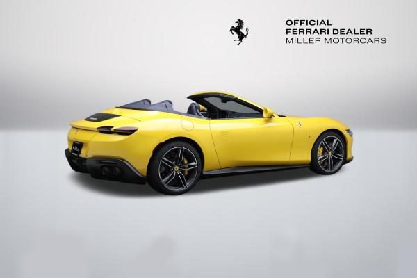 Used 2025 Ferrari Roma Spider for sale $337,900 at Maserati of Greenwich in Greenwich CT 06830 9
