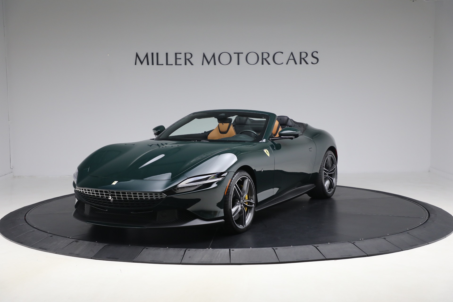 Used 2025 Ferrari Roma Spider for sale $334,900 at Maserati of Greenwich in Greenwich CT 06830 1