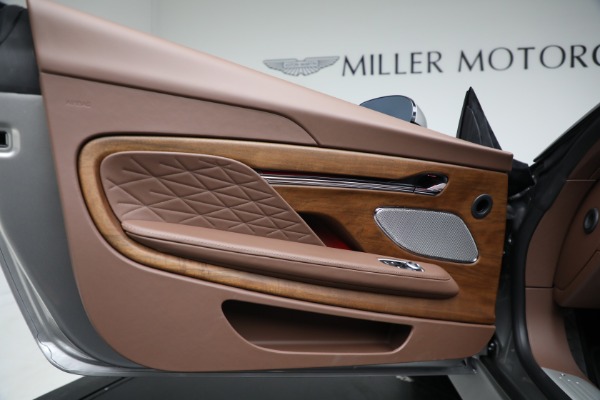 New 2026 Aston Martin DB12 Volante for sale $340,900 at Maserati of Greenwich in Greenwich CT 06830 25