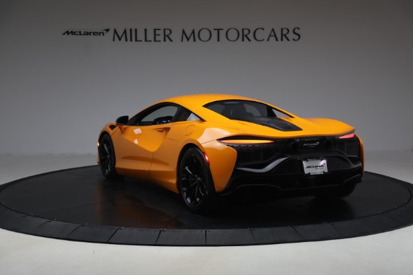 Used 2024 McLaren Artura Performance for sale $192,900 at Maserati of Greenwich in Greenwich CT 06830 5