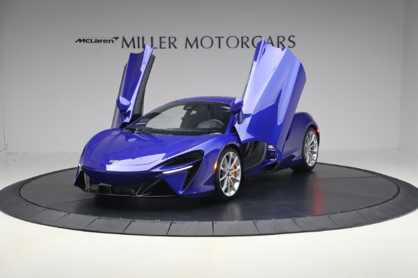 Used 2024 McLaren Artura Vision for sale $197,900 at Maserati of Greenwich in Greenwich CT 06830 14