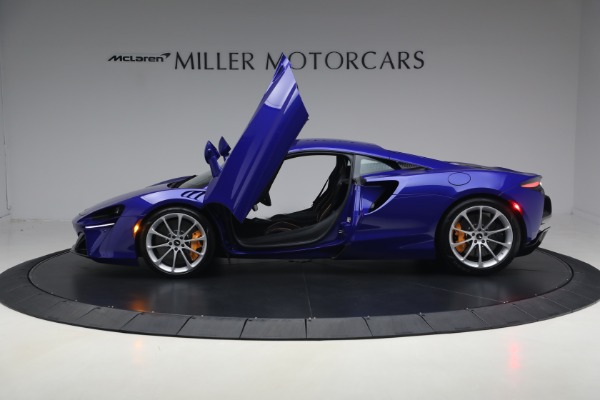 Used 2024 McLaren Artura Vision for sale $197,900 at Maserati of Greenwich in Greenwich CT 06830 15