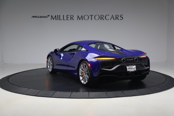 Used 2024 McLaren Artura Vision for sale $197,900 at Maserati of Greenwich in Greenwich CT 06830 5
