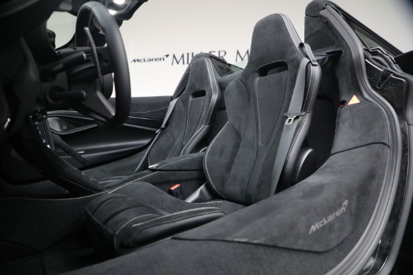New 2026 McLaren 750S Spider Performance for sale $450,200 at Maserati of Greenwich in Greenwich CT 06830 21