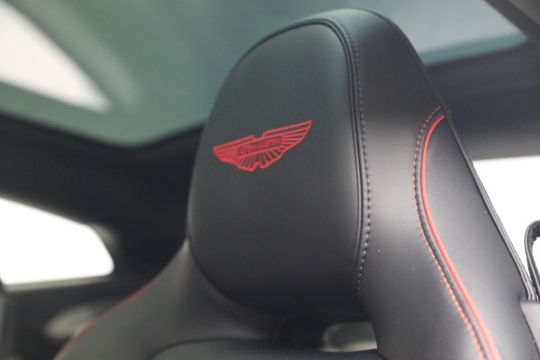 New 2026 Aston Martin Vanquish for sale $546,000 at Maserati of Greenwich in Greenwich CT 06830 24