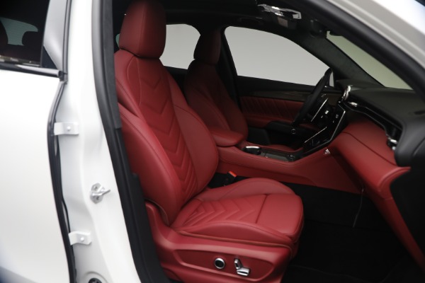 New 2026 Maserati Grecale Modena for sale $99,195 at Maserati of Greenwich in Greenwich CT 06830 16