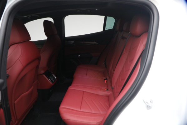 New 2026 Maserati Grecale Modena for sale $99,195 at Maserati of Greenwich in Greenwich CT 06830 17