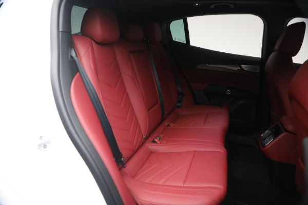 New 2026 Maserati Grecale Modena for sale $99,195 at Maserati of Greenwich in Greenwich CT 06830 18