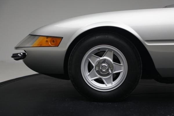 Used 1971 Ferrari 365GTB/4 Daytona for sale $750,000 at Maserati of Greenwich in Greenwich CT 06830 14