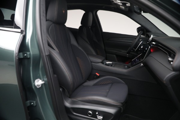 New 2026 Maserati Grecale Modena for sale $97,425 at Maserati of Greenwich in Greenwich CT 06830 16
