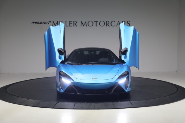 Used 2024 McLaren Artura Performance for sale $182,900 at Maserati of Greenwich in Greenwich CT 06830 13