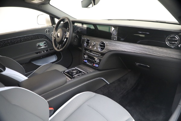 Used 2026 Rolls-Royce Spectre for sale $405,900 at Maserati of Greenwich in Greenwich CT 06830 18