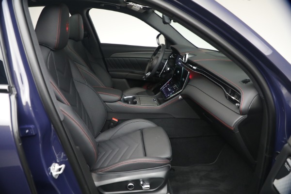 New 2026 Maserati Grecale Modena V6 for sale $100,905 at Maserati of Greenwich in Greenwich CT 06830 14