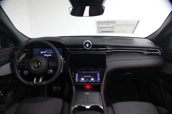 New 2026 Maserati Grecale Modena V6 for sale $100,905 at Maserati of Greenwich in Greenwich CT 06830 22
