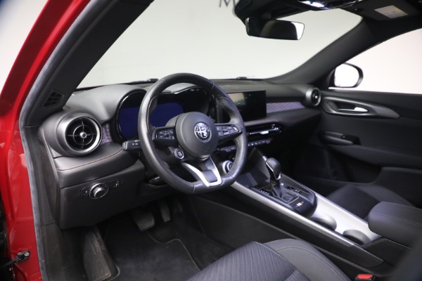 Used 2024 Alfa Romeo Tonale Hybrid Ti for sale $29,900 at Maserati of Greenwich in Greenwich CT 06830 13