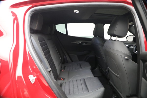 Used 2024 Alfa Romeo Tonale Hybrid Ti for sale $29,900 at Maserati of Greenwich in Greenwich CT 06830 20