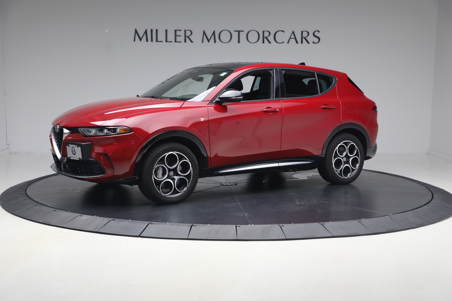 Used 2024 Alfa Romeo Tonale Hybrid Ti for sale $29,900 at Maserati of Greenwich in Greenwich CT 06830 1