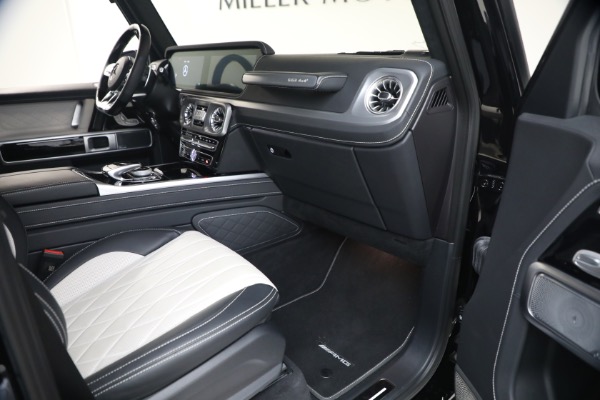 Used 2023 Mercedes-Benz AMG G 63 4x4 Squared AMG G 63 4x4 Squared for sale $275,900 at Maserati of Greenwich in Greenwich CT 06830 17